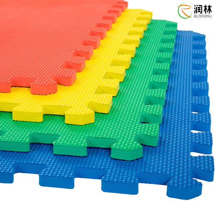 Puzzlespiel-Übungs-Turnhallen-Boden Mat Foam Interlocking 60*60 cm