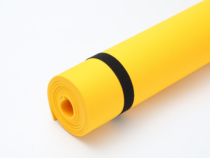 Dauerhafte EVA Yoga Mat, dick 6mm Antigleiter-Yoga-Matte mit Standlinie